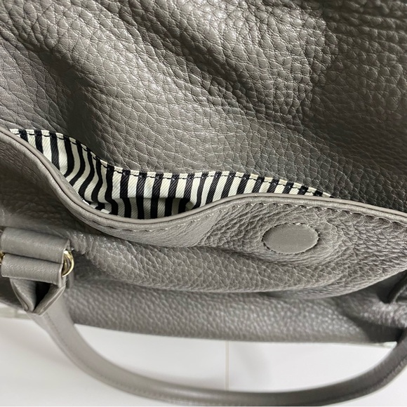 Kate Spade Womens Cobble Hill Leslie Fold Over Gray Leather Handbag/gold detail - Picture 6 of 10